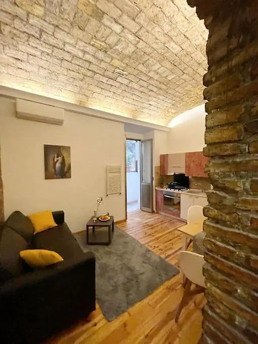 Casa Antica - Antique Apartment With Private Terrace Rome